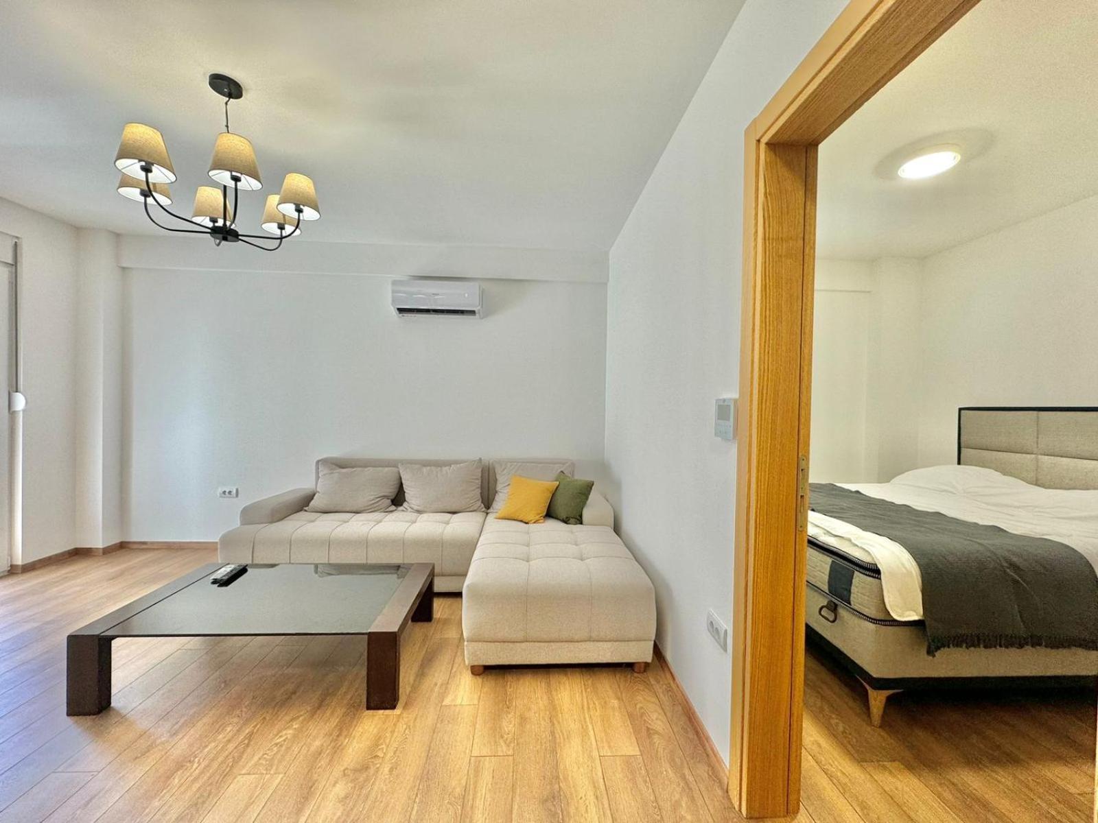 One Bedroom 777 Apartment Budva